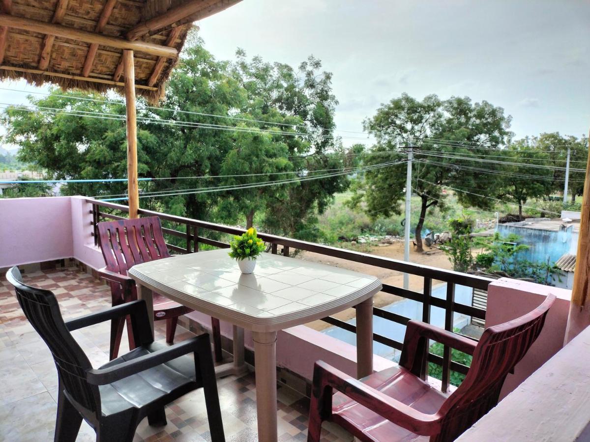 Prajwal Home Stay Hampi Exteriér fotografie