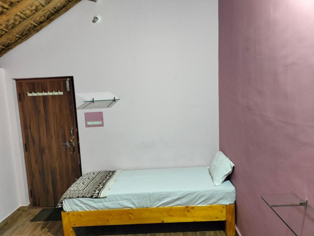 Prajwal Home Stay Hampi Exteriér fotografie