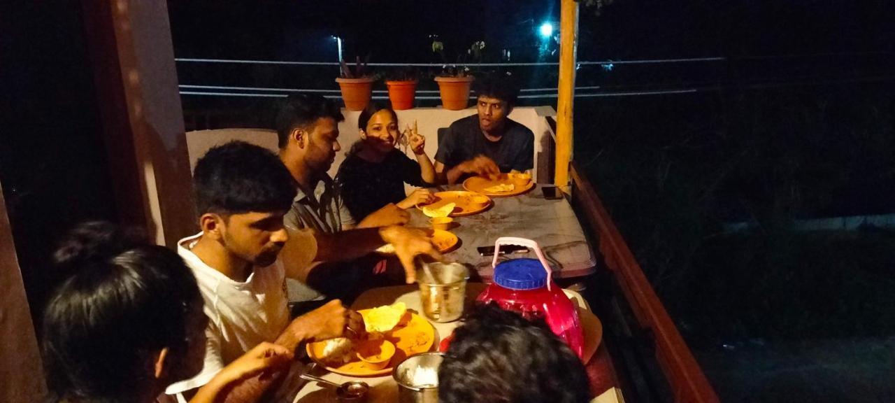 Prajwal Home Stay Hampi Exteriér fotografie